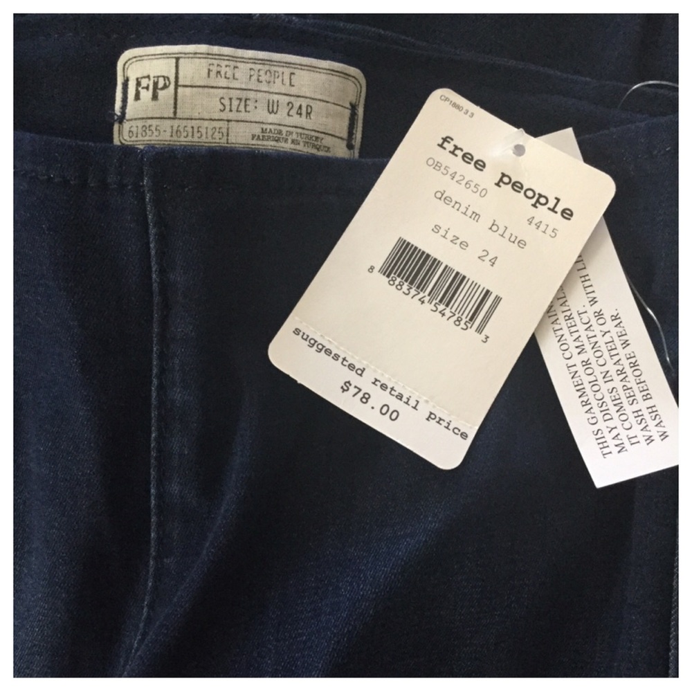 Free People Penny Pull On Flared Jeans. NWT. - Picture 7 of 7